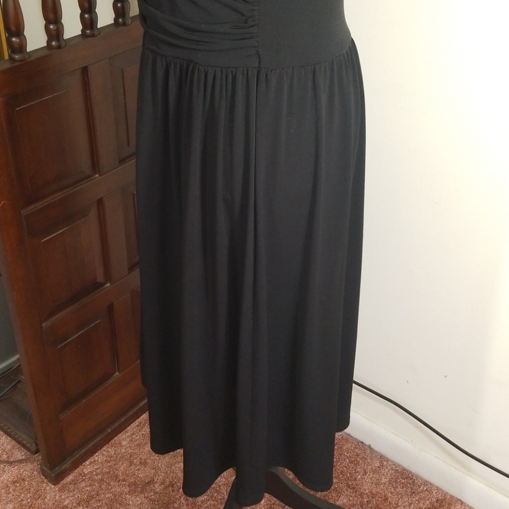 Alfani Black midi dress, short sleeves/scoop neck - Picture 4 of 8